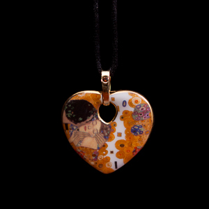 Gustav Klimt Jewel : porcelain pendant The kiss (heart)