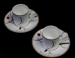 Kandinsky set of 2 expresso cups : Free curve to the point