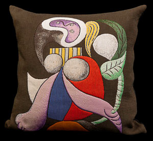Pablo Picasso cushion cover : Femme  la fleur, 1932