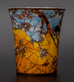 Mug Louis C. Tiffany en porcelaine : Perruches, dtail n1