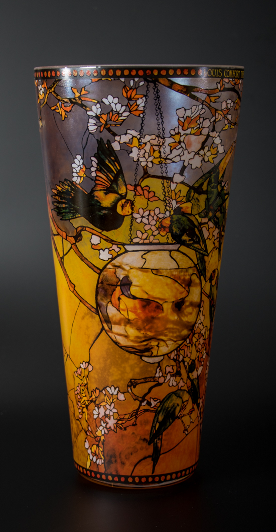 Vase Louis C. Tiffany en verre dore : Perruches