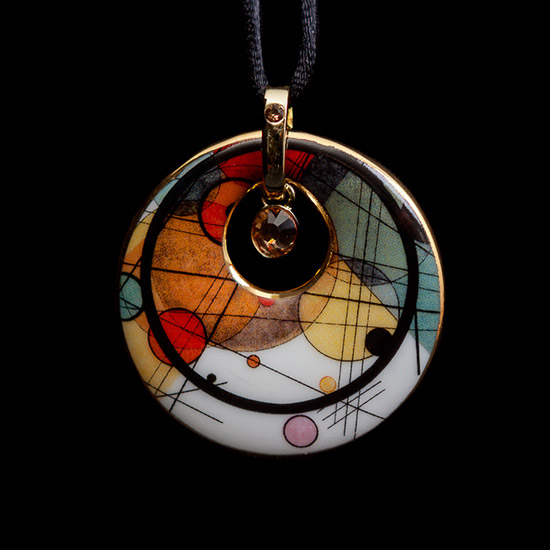 Kandinsky pendant : Circles in a Circle