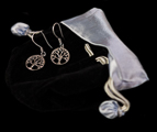 Gustav Klimt dangle earrings : The tree of life (Silver) (velvet purse)