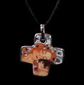 Klimt pendant : The three ages of the woman