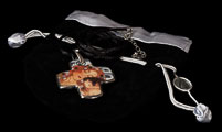 Klimt pendant : The three ages of the woman (velvet purse)