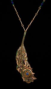 Jewel : Tiffany pendant : Peacock feather