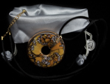 Ciondolo Louis C. Tiffany : Pappagallini (taschino velluto)