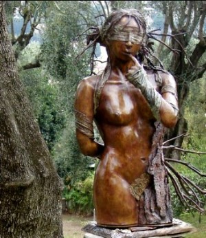 George - Sculpture : Daphné