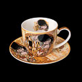 Gustav Klimt cup and saucer, The kiss
