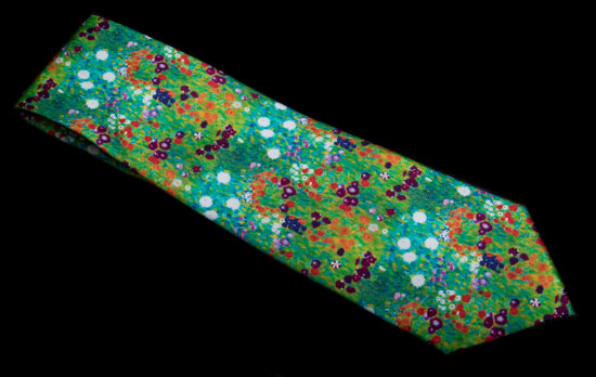 Gustav Klimt Silk tie : Flower Garden