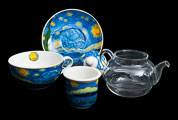 Tetera y taza Vincent Van Gogh : La noche estrellada (vidrio y porcelana) (detalles)