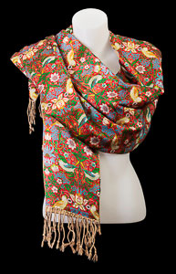 William Morris silk shawl : Strawberry Thief