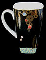 Gustav Klimt Porcelain mug, The kiss (black) detail n°3