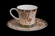 Gustav Klimt coffee cup and saucer, The kiss (white)