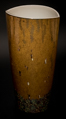 Vase Gustav Klimt en porcelaine dorée : Le baiser, détail n°3