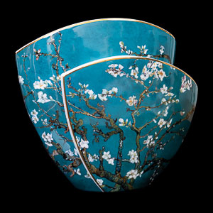 Goebel : Vase en porcelaine Vincent Van Gogh : Branche d'amandier (design)