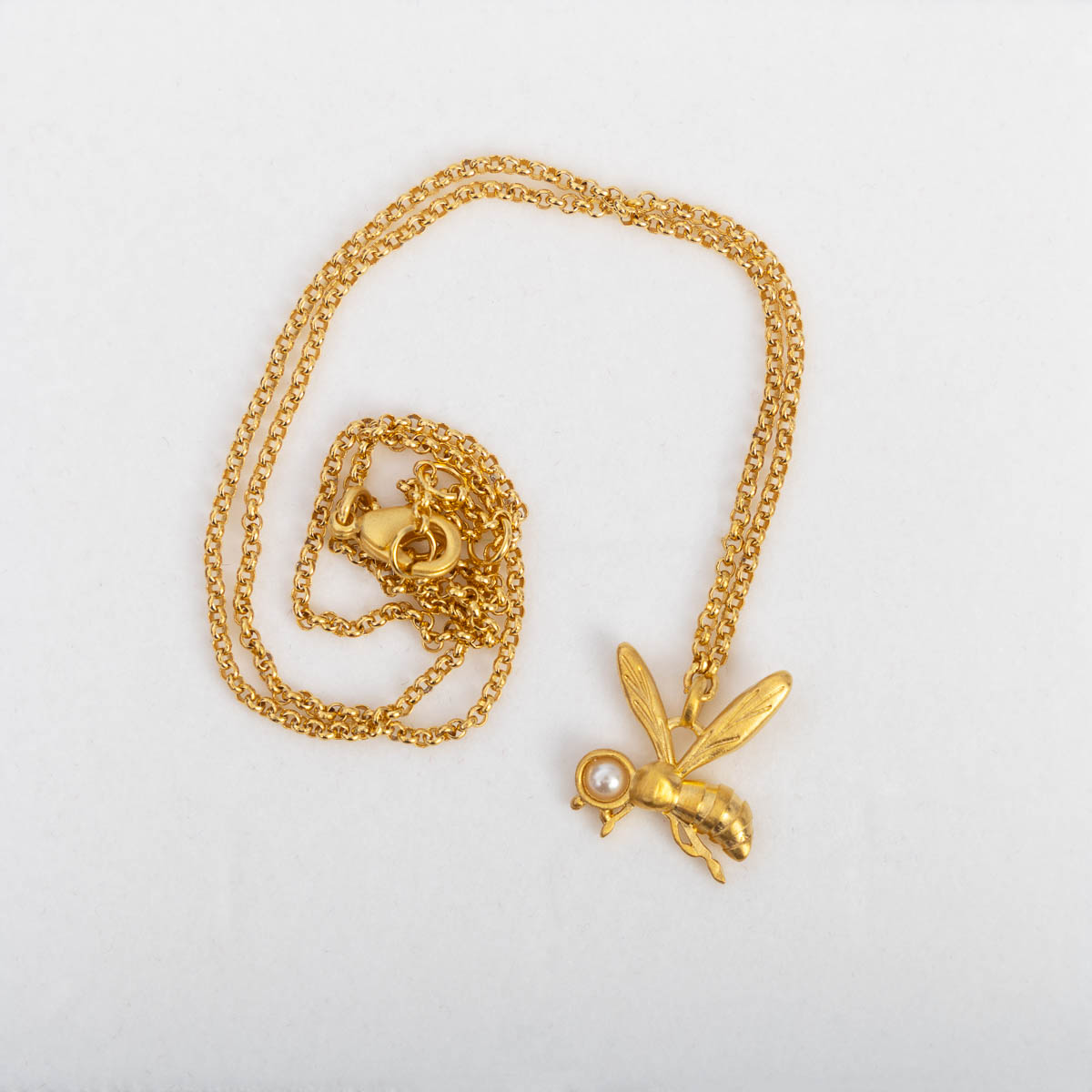 Pendentif d’après Salvador Dali : 'Abeille' (détail n°2)
