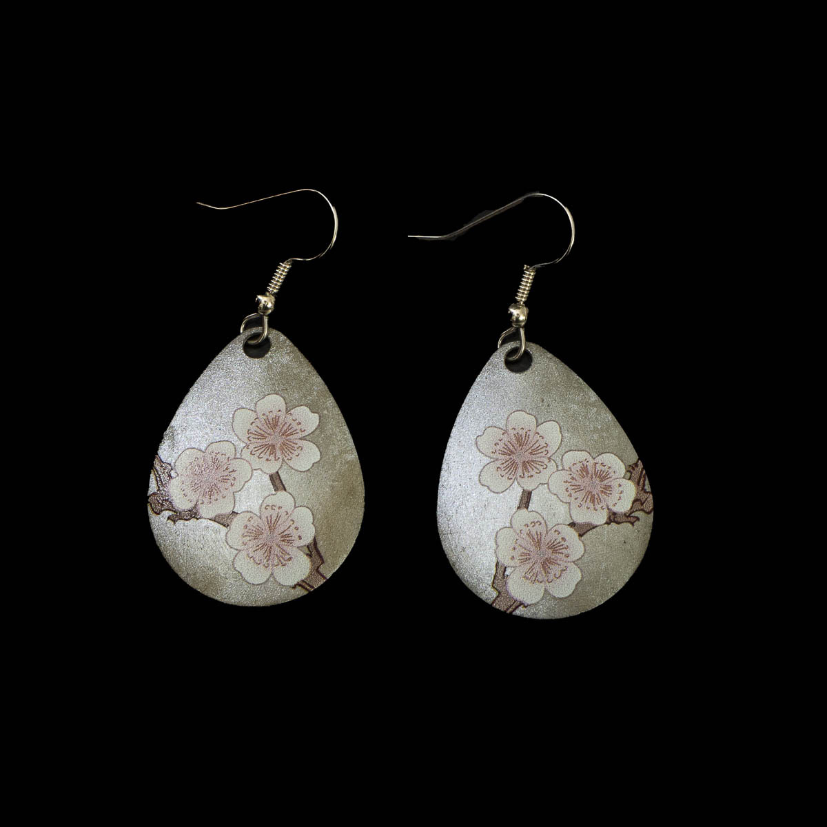 Boucles d’oreilles d’après Hiroshige : Trois bourgeons de cerisiers