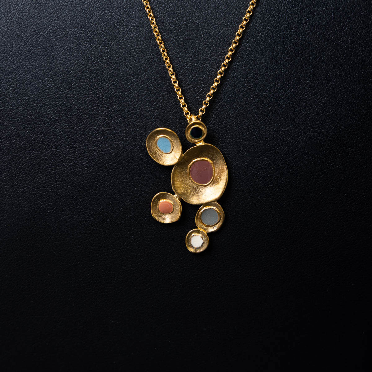 Pendentif d’après Gustav Klimt : Art Nouveau multicolore (6 éléments) (détail n°2)