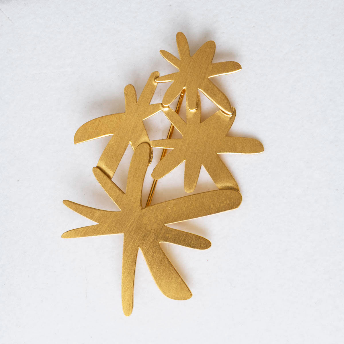 Spilla ispirata a Joan Miro: Stelle (dettaglio n°1)