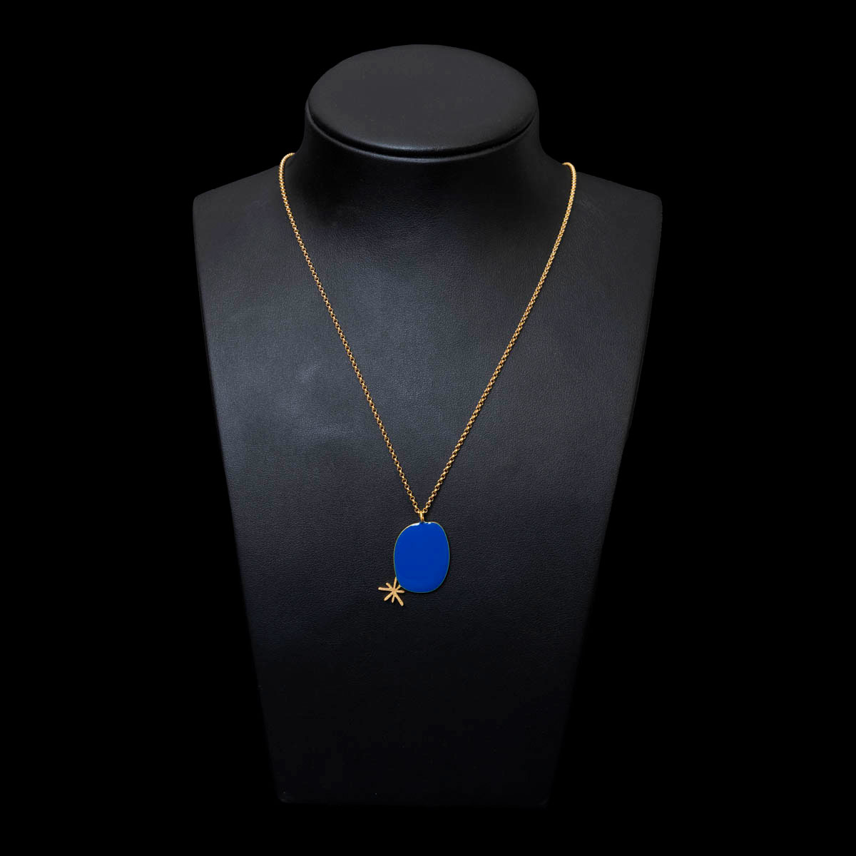 Pendentif d’après Joan Miro : 'L'or de l'azur' (détail n°3)