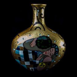 Gustav Klimt Porcelain vase : The kiss