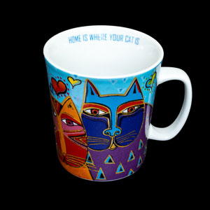 Laurel Burch mug : Home is where your cat is